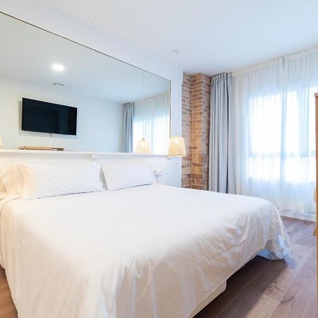Apartamentos Turisticos Fatima, En El Centro De Vigo Extérieur photo