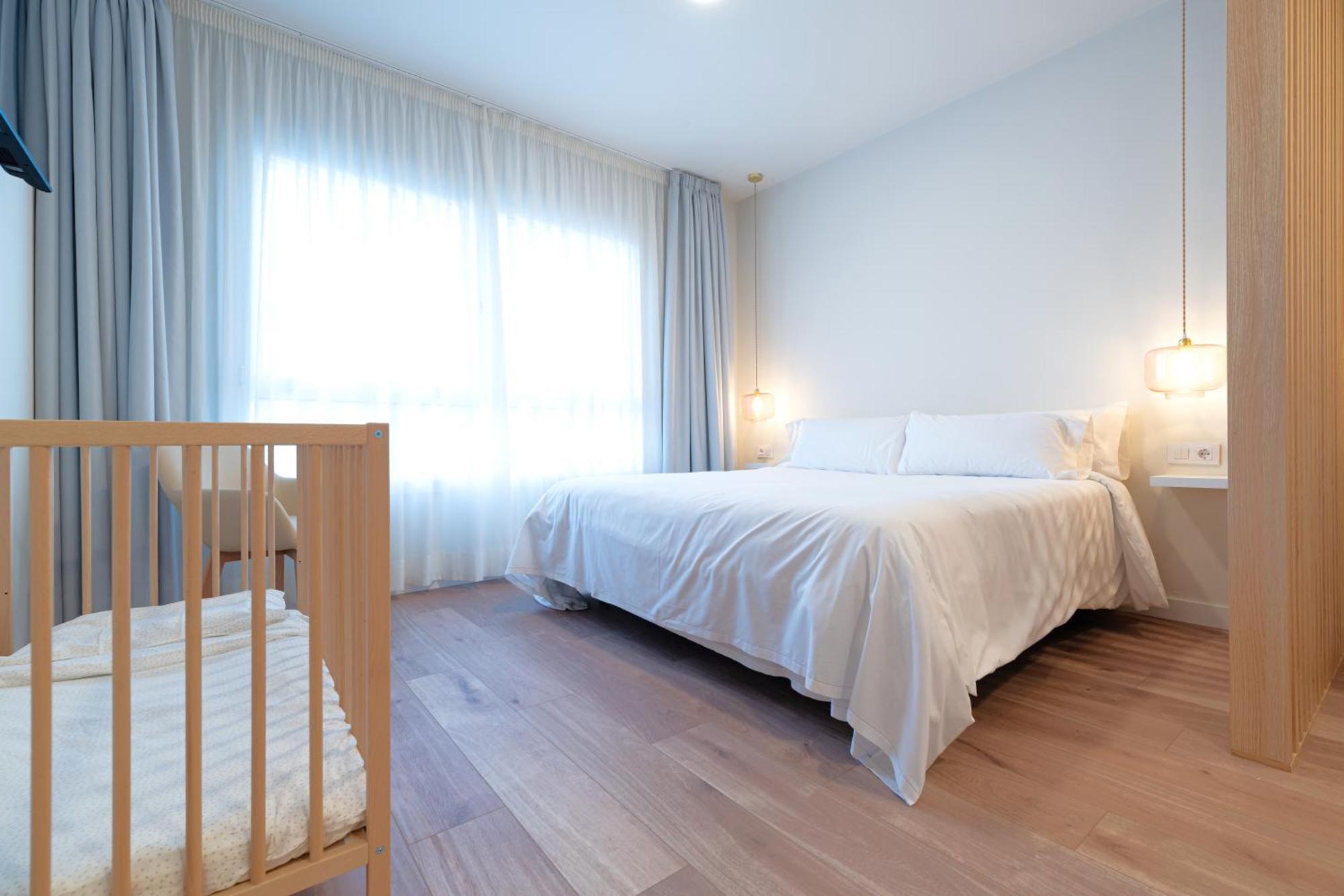 Apartamentos Turisticos Fatima, En El Centro De Vigo Extérieur photo