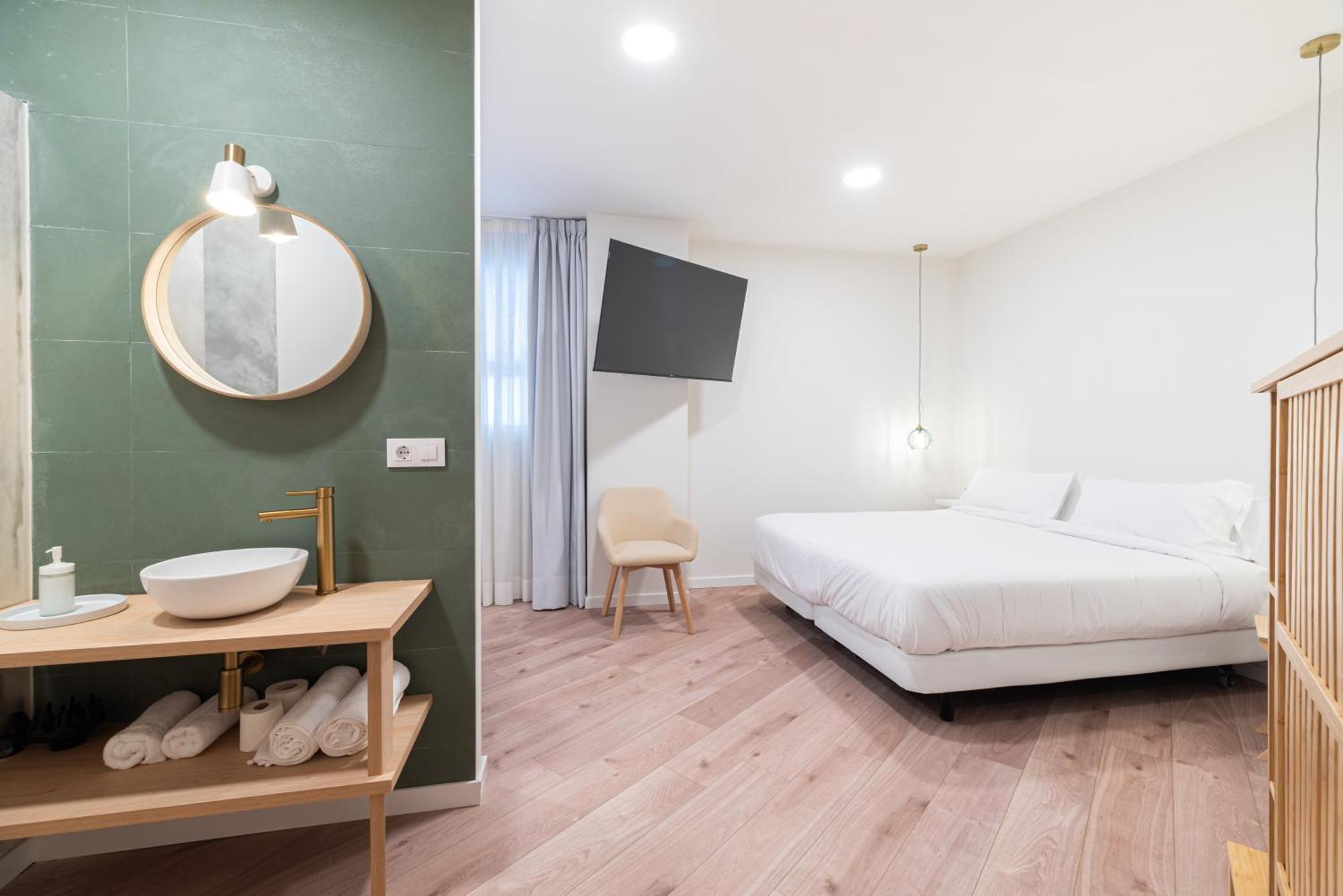 Apartamentos Turisticos Fatima, En El Centro De Vigo Extérieur photo