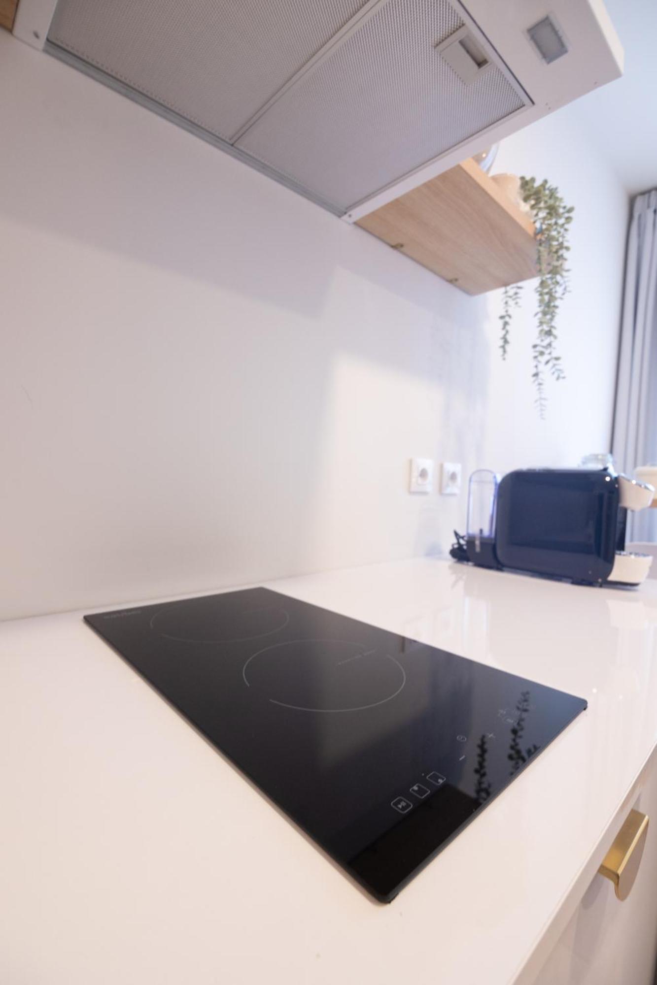 Apartamentos Turisticos Fatima, En El Centro De Vigo Extérieur photo